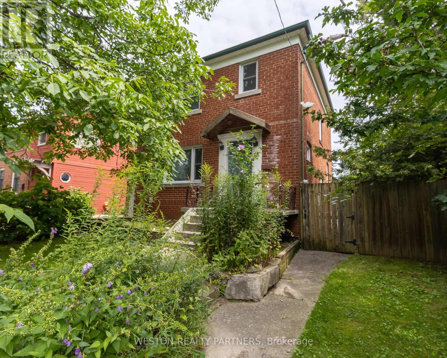 11 Thirty-Sixth Street, Toronto, Ontario M8W 3K8 - Photo 3 - W13686588