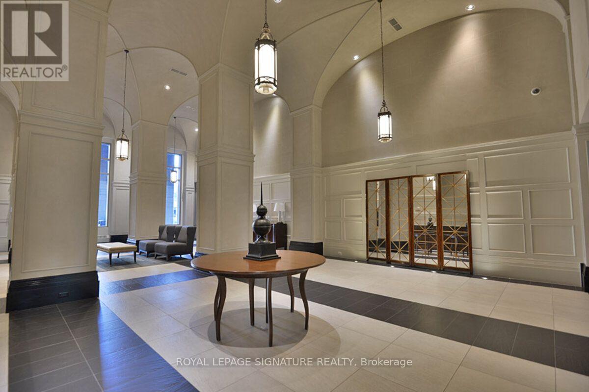 203 - 388 Prince Of Wales Drive, Mississauga, Ontario  L5B 0A1 - Photo 4 - W13686598