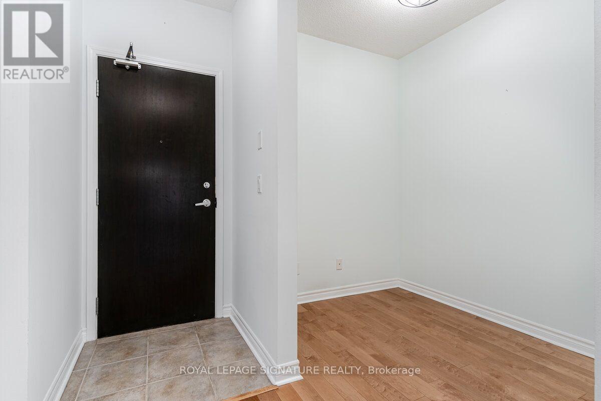 203 - 388 Prince Of Wales Drive, Mississauga, Ontario  L5B 0A1 - Photo 6 - W13686598