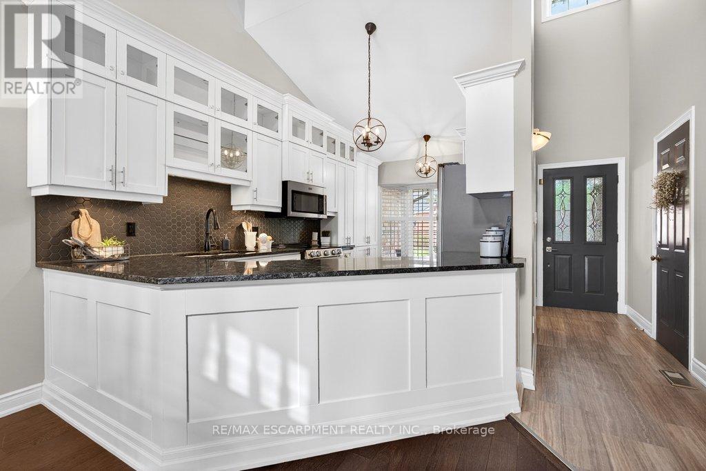 20 - 2350 New Street, Burlington, Ontario  L7R 4P8 - Photo 12 - W13686630