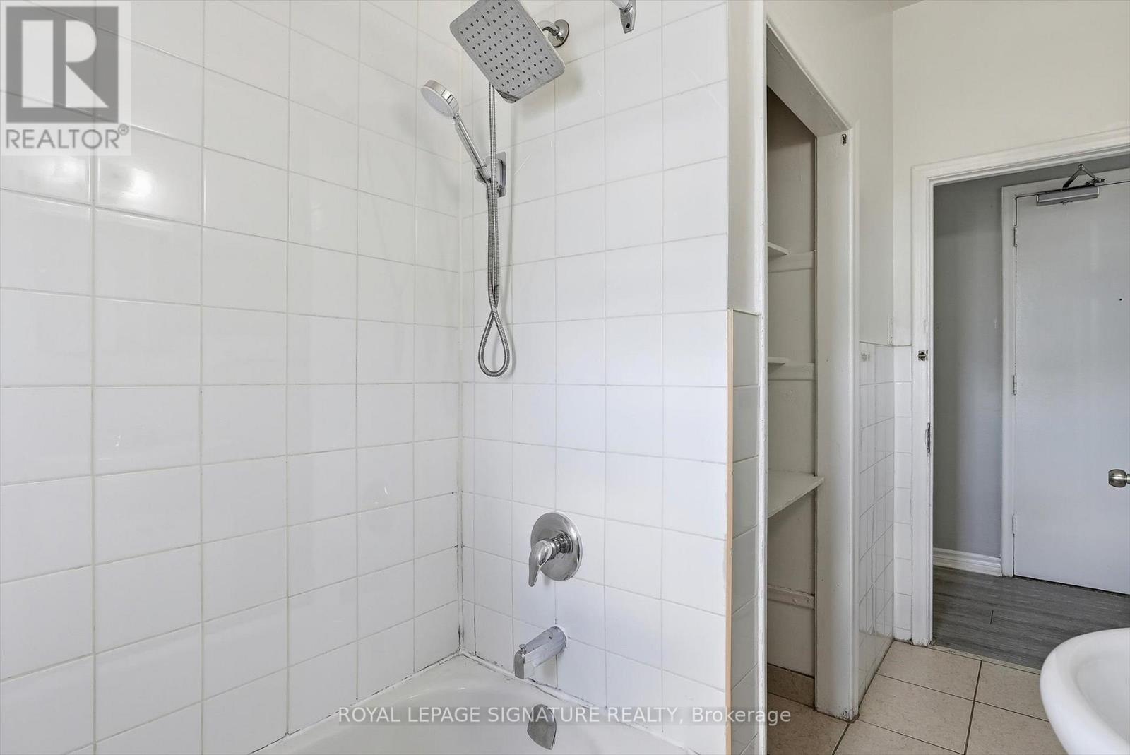301 - 49 Cuffley Crescent S, Toronto, Ontario  M3K 1X4 - Photo 20 - W13686650
