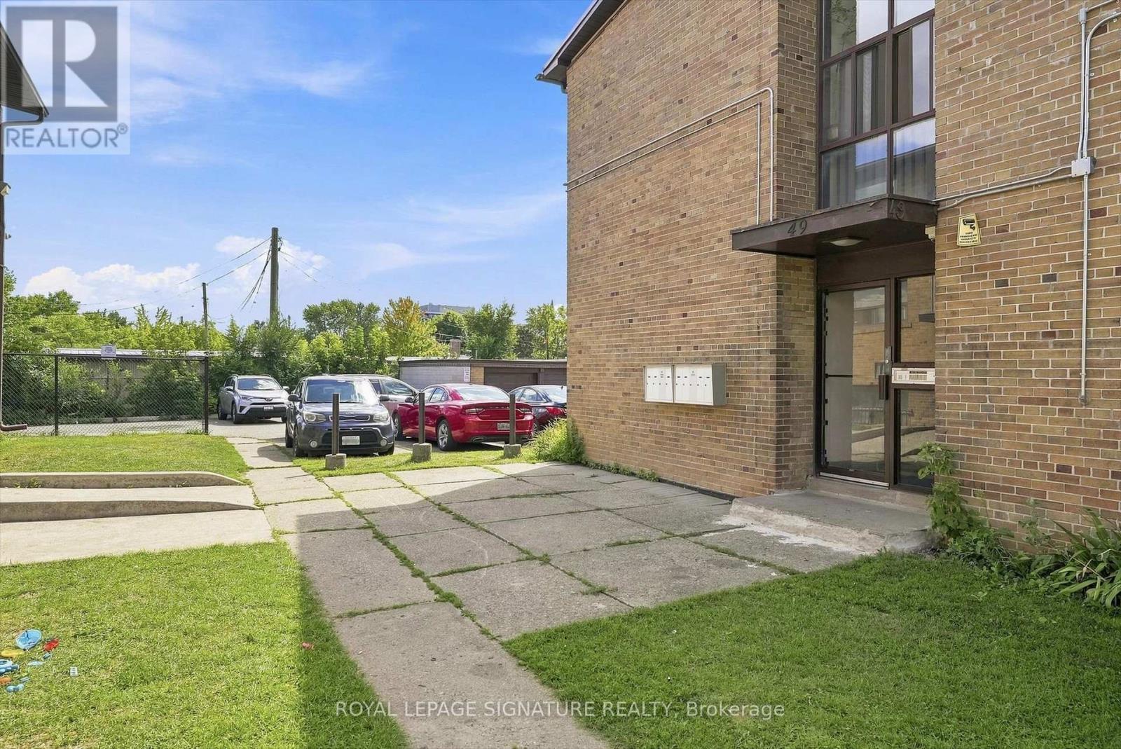 301 - 49 Cuffley Crescent S, Toronto, Ontario  M3K 1X4 - Photo 23 - W13686650