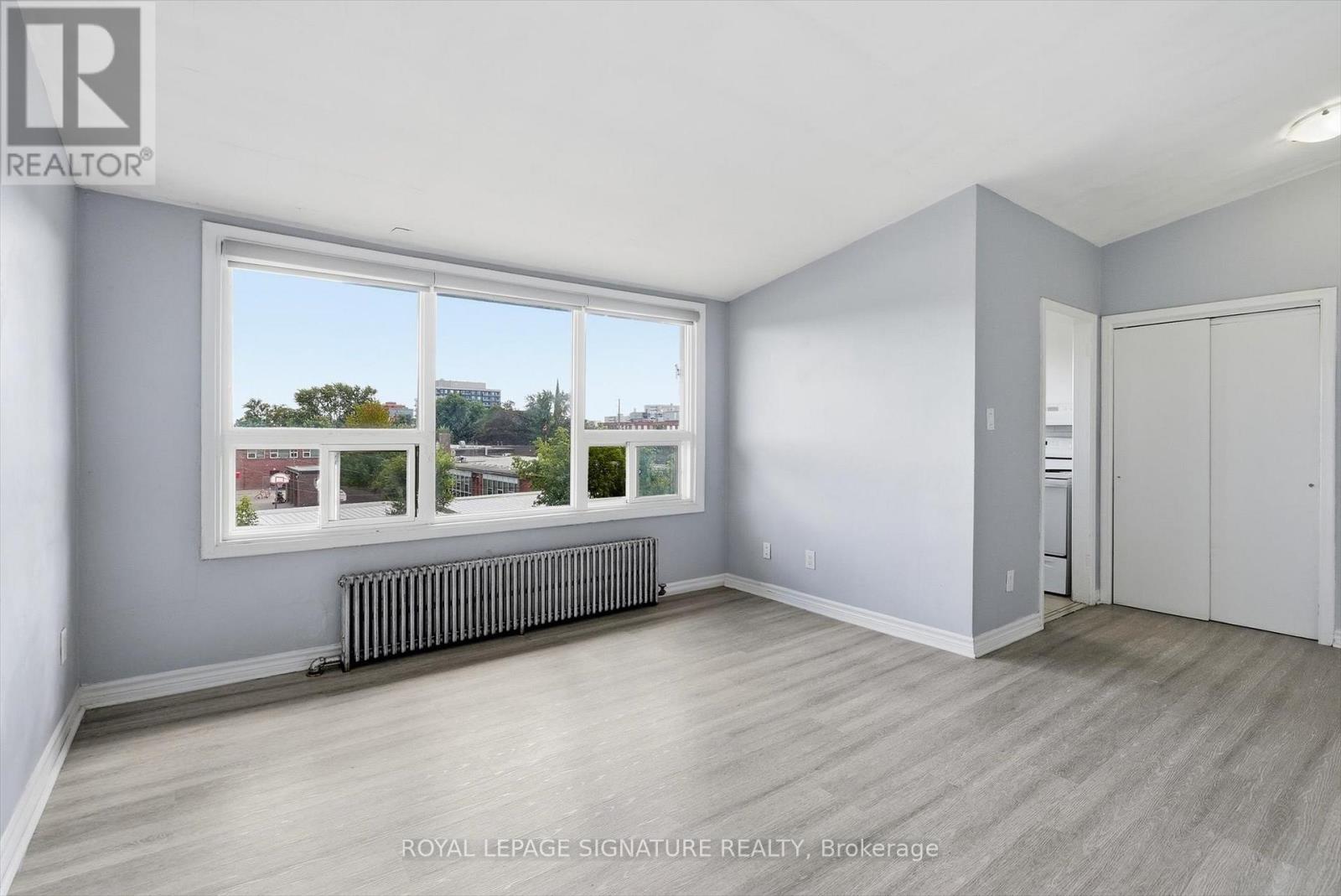 301 - 49 Cuffley Crescent S, Toronto, Ontario  M3K 1X4 - Photo 5 - W13686650