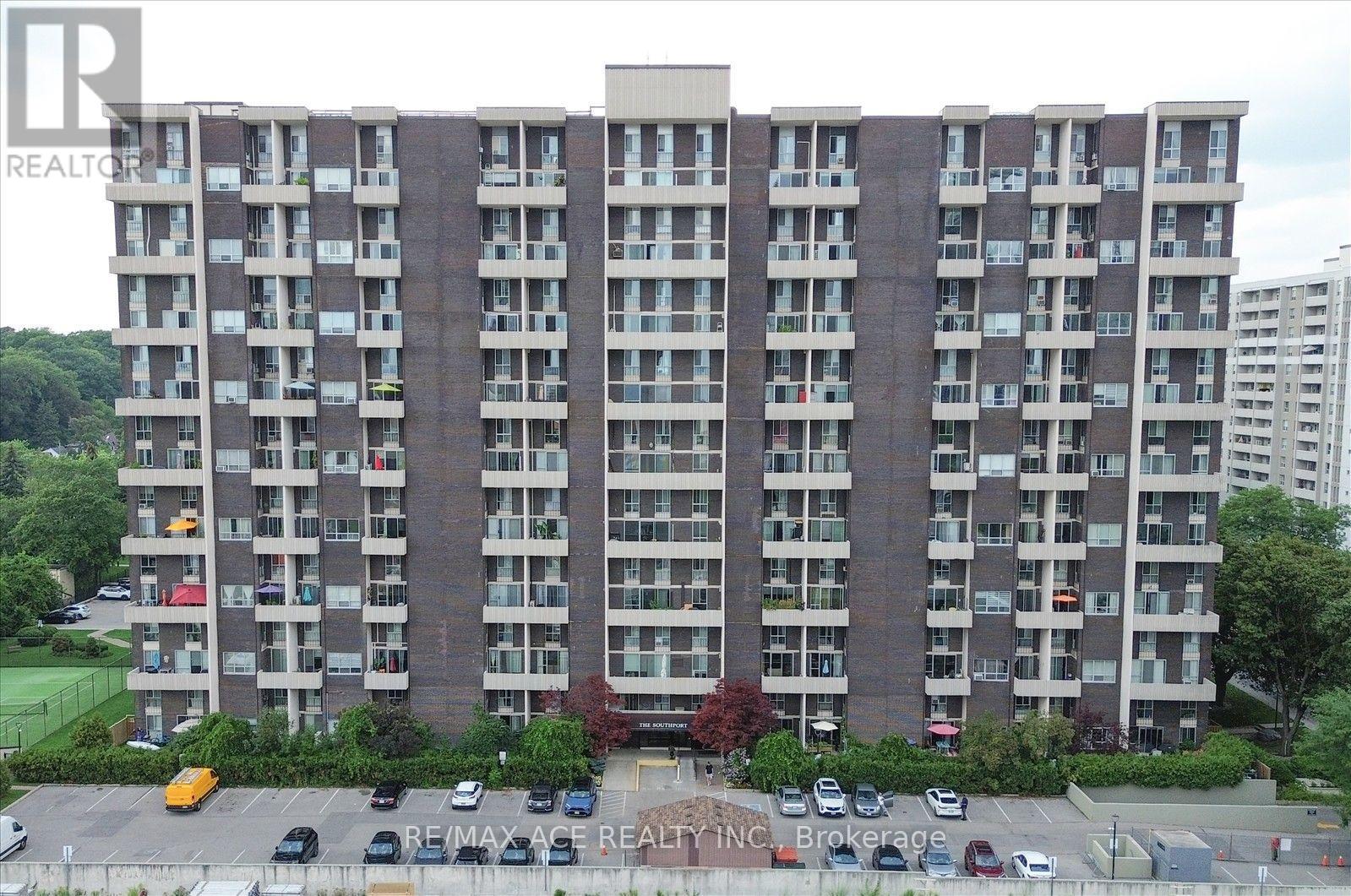 624 - 60 SOUTHPORT STREET, Toronto, Ontario