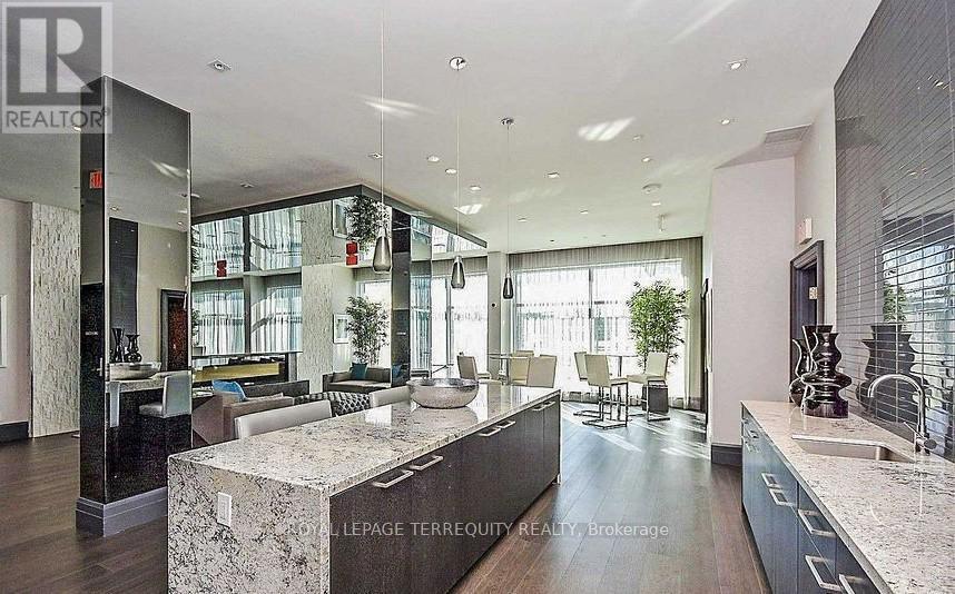 323 - 65 Speers Road, Oakville, Ontario  L6K 0J1 - Photo 35 - W13686714