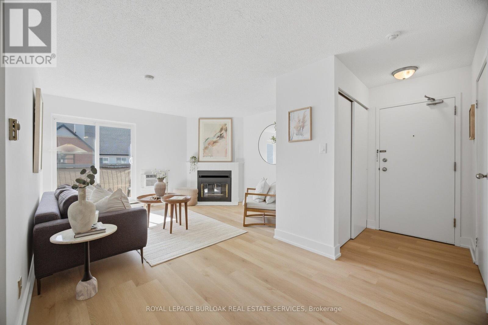 532 - 1450 Glen Abbey Gate, Oakville, Ontario  L6M 2V7 - Photo 2 - W13686726