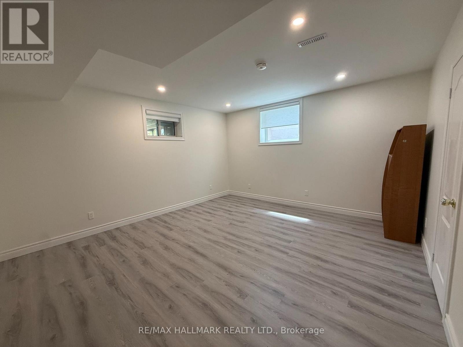 43 Oak Avenue, Richmond Hill, Ontario  L4C 6R5 - Photo 14 - N13600684