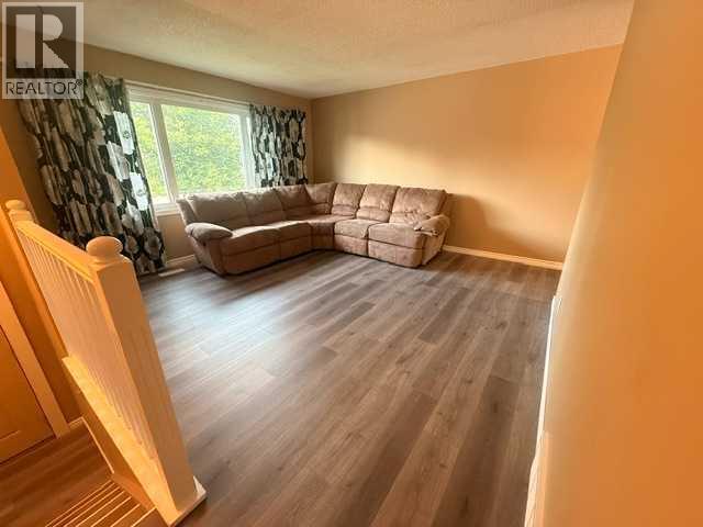 2305 17 Avenue, Didsbury, Alberta  T0M 0W0 - Photo 3 - A2336254