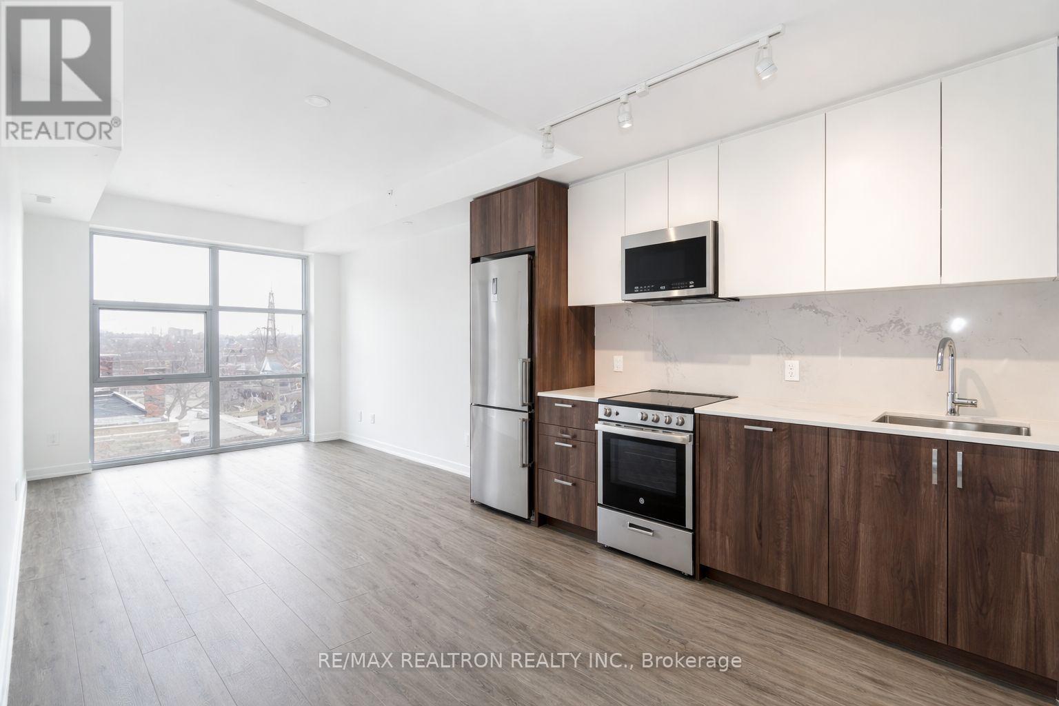 418 - 1787 St Clair Avenue, Toronto, Ontario  M6N 1J6 - Photo 7 - W13502952