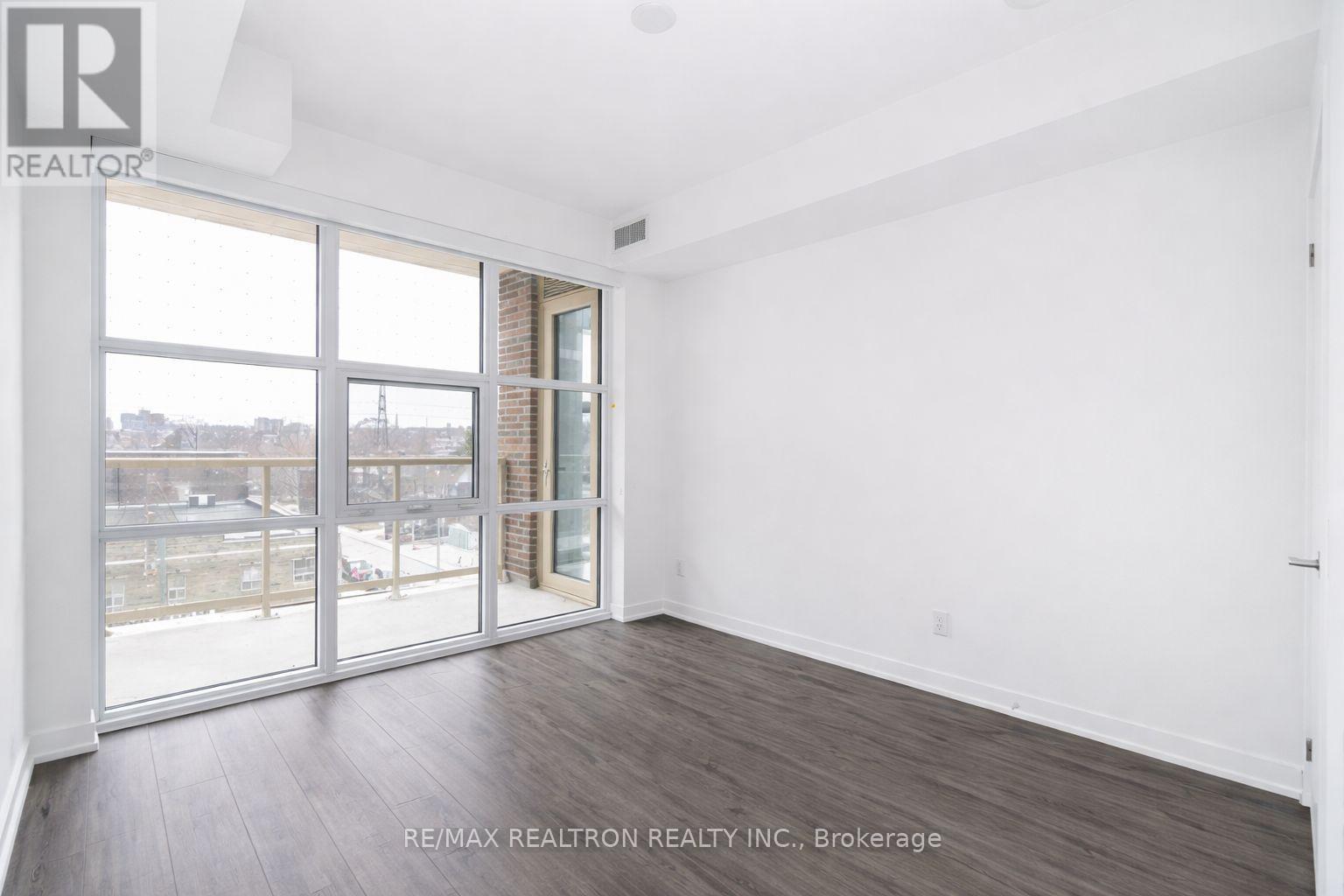 418 - 1787 St Clair Avenue, Toronto, Ontario  M6N 1J6 - Photo 13 - W13502952