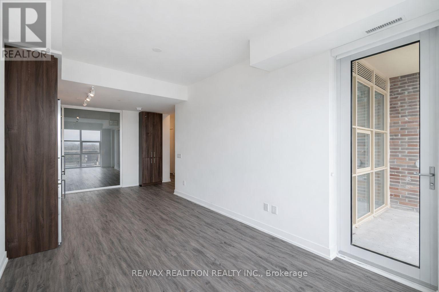 418 - 1787 St Clair Avenue, Toronto, Ontario  M6N 1J6 - Photo 10 - W13502952