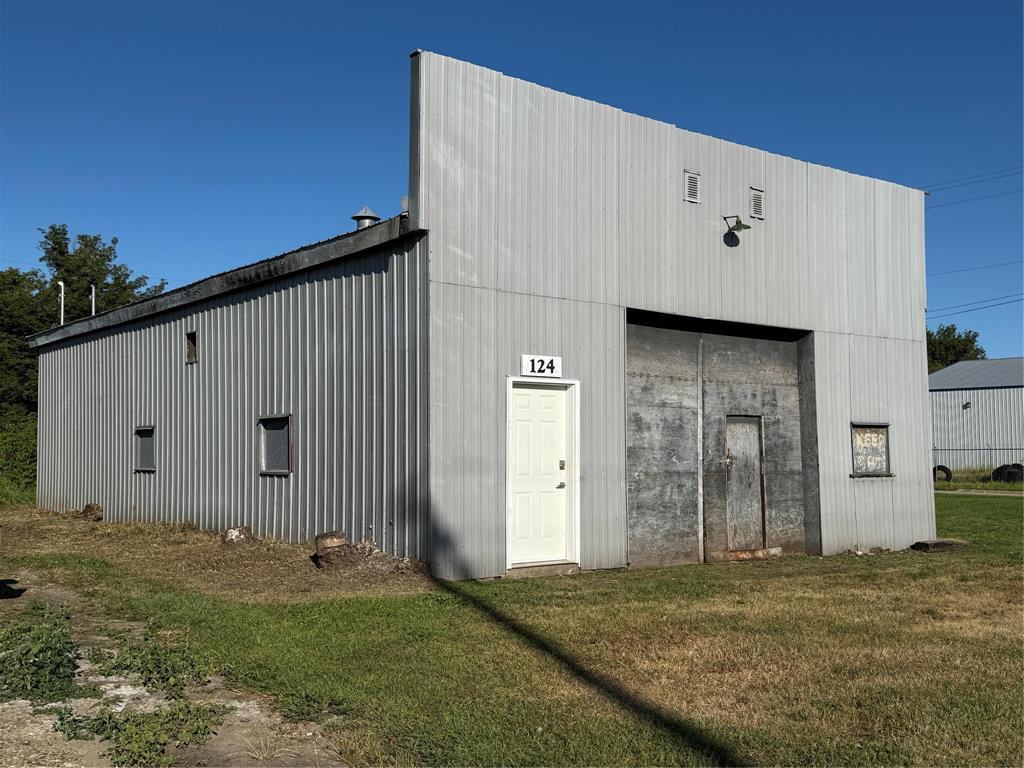 124 3rd Avenue N, Swan River, Manitoba  R0L 1Z0 - Photo 1 - 202611393