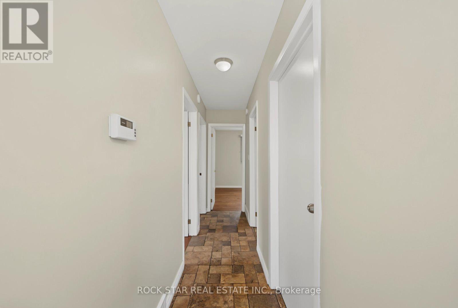 Main - 59 Aterno Drive, Hamilton, Ontario  L9C 5S4 - Photo 10 - X13686624