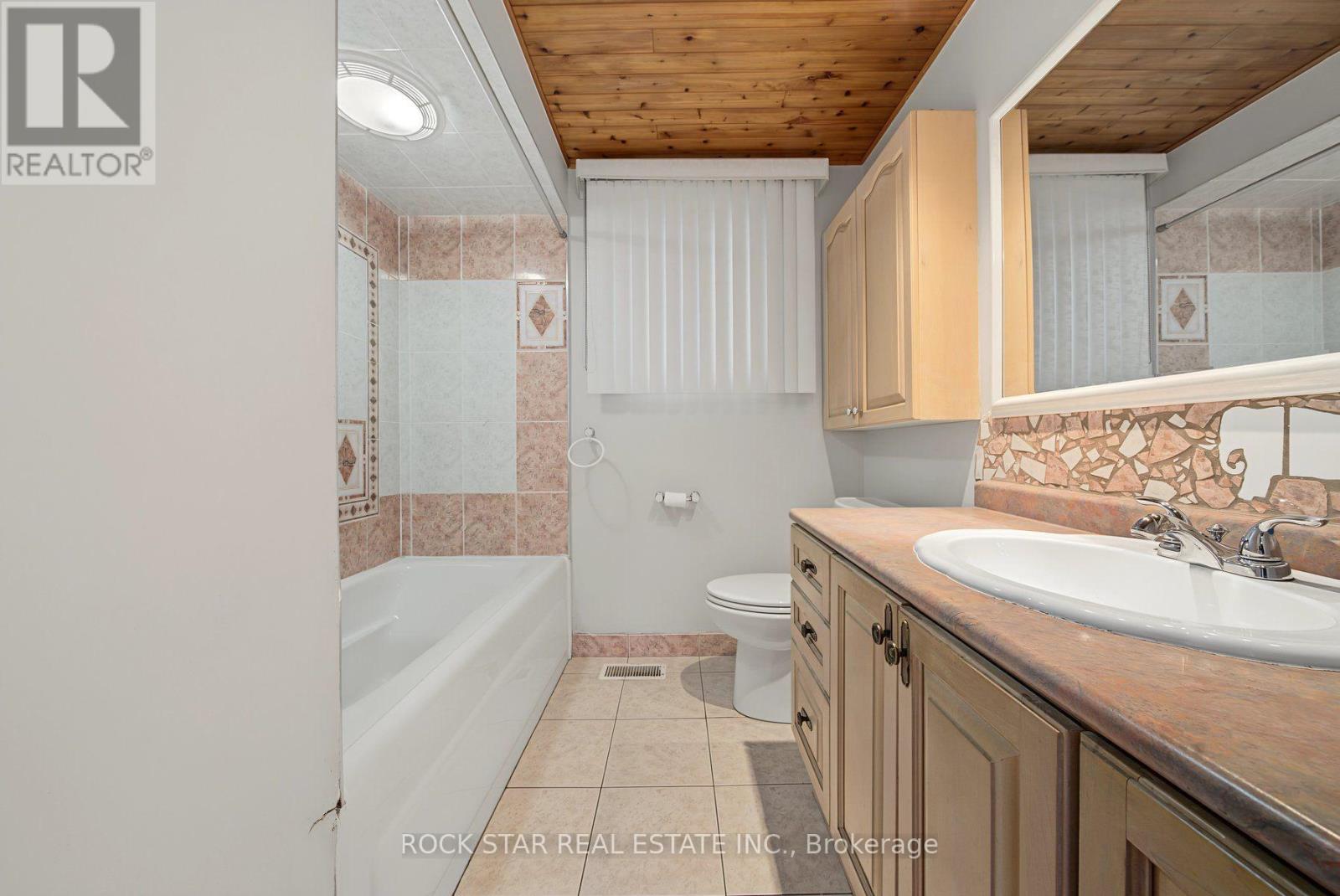 Main - 59 Aterno Drive, Hamilton, Ontario  L9C 5S4 - Photo 15 - X13686624