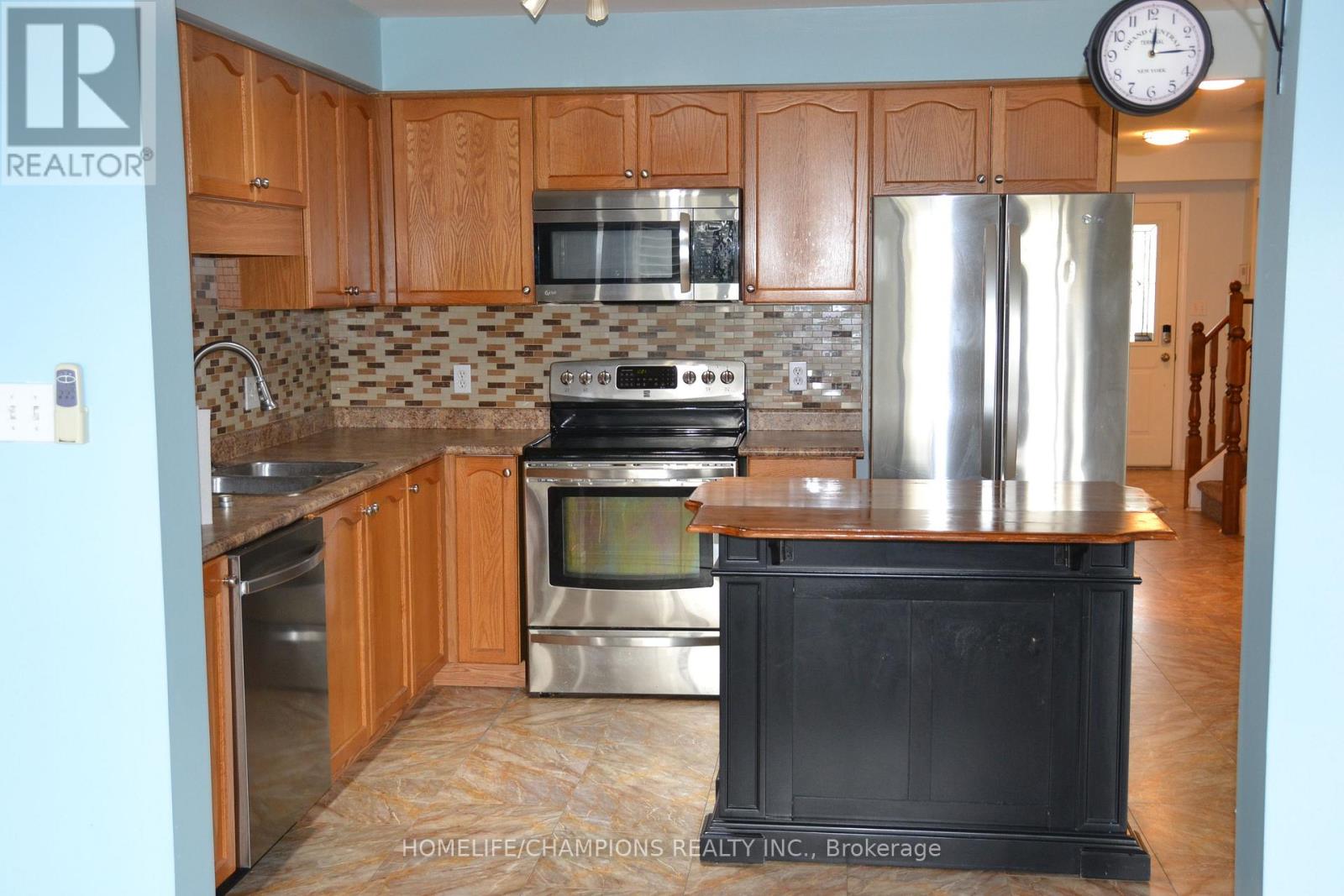 132 Henhoeffer Crescent, Kitchener, Ontario  N2E 4H3 - Photo 11 - X13686706