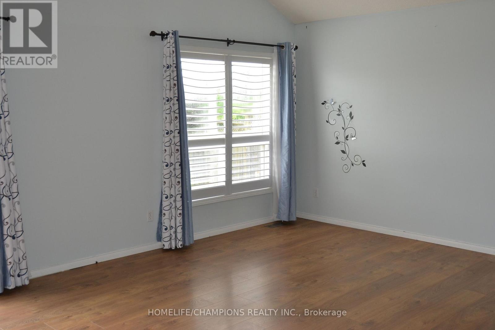 132 Henhoeffer Crescent, Kitchener, Ontario  N2E 4H3 - Photo 35 - X13686706