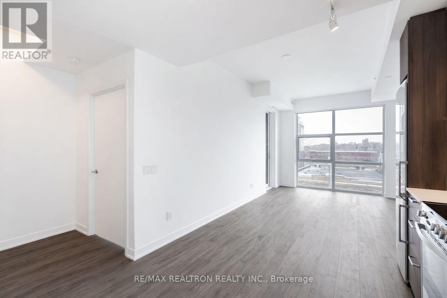 418 - 1787 St Clair Avenue, Toronto, Ontario  M6N 1J6 - Photo 8 - W13502952