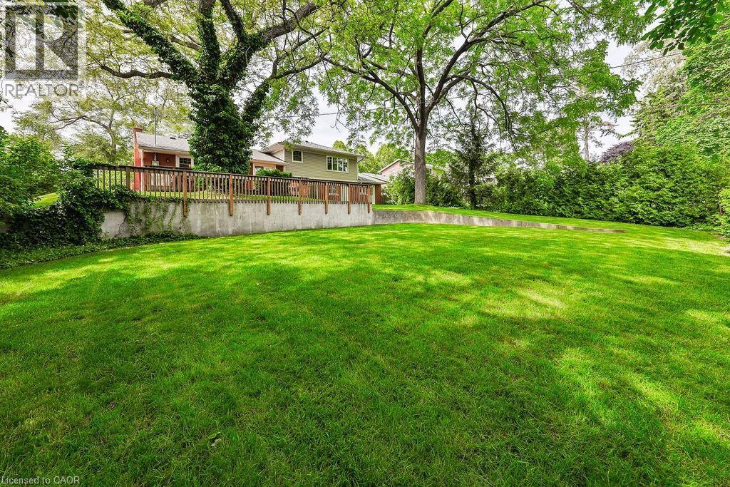 203 Penn Drive, Burlington, Ontario  L7N 2B6 - Photo 18 - 40856258