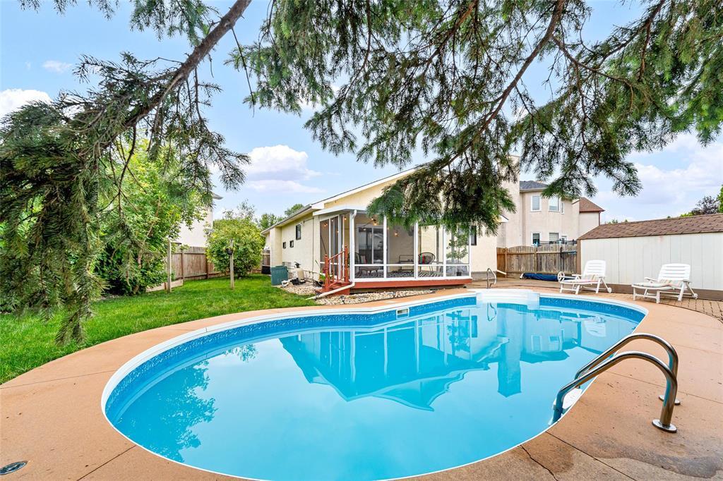 39 Blue Horizon Cove, Winnipeg, Manitoba  R3W 1N9 - Photo 36 - 202620734