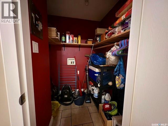 14 3809 Luther Place, Saskatoon, Saskatchewan  S7H 4B1 - Photo 4 - SK045775