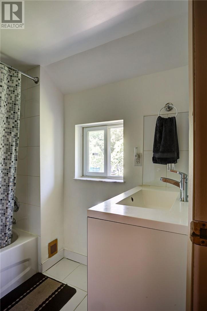 329 Hickory Street, Sudbury, Ontario  P3C 2E1 - Photo 12 - 2129854