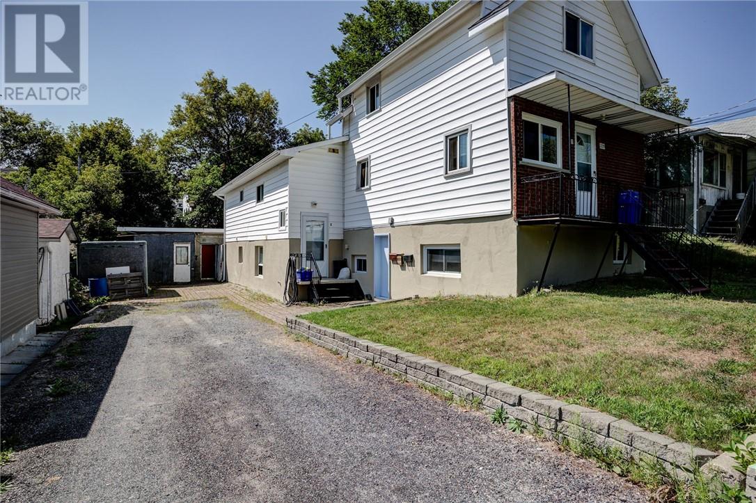 329 Hickory Street, Sudbury, Ontario  P3C 2E1 - Photo 3 - 2129854