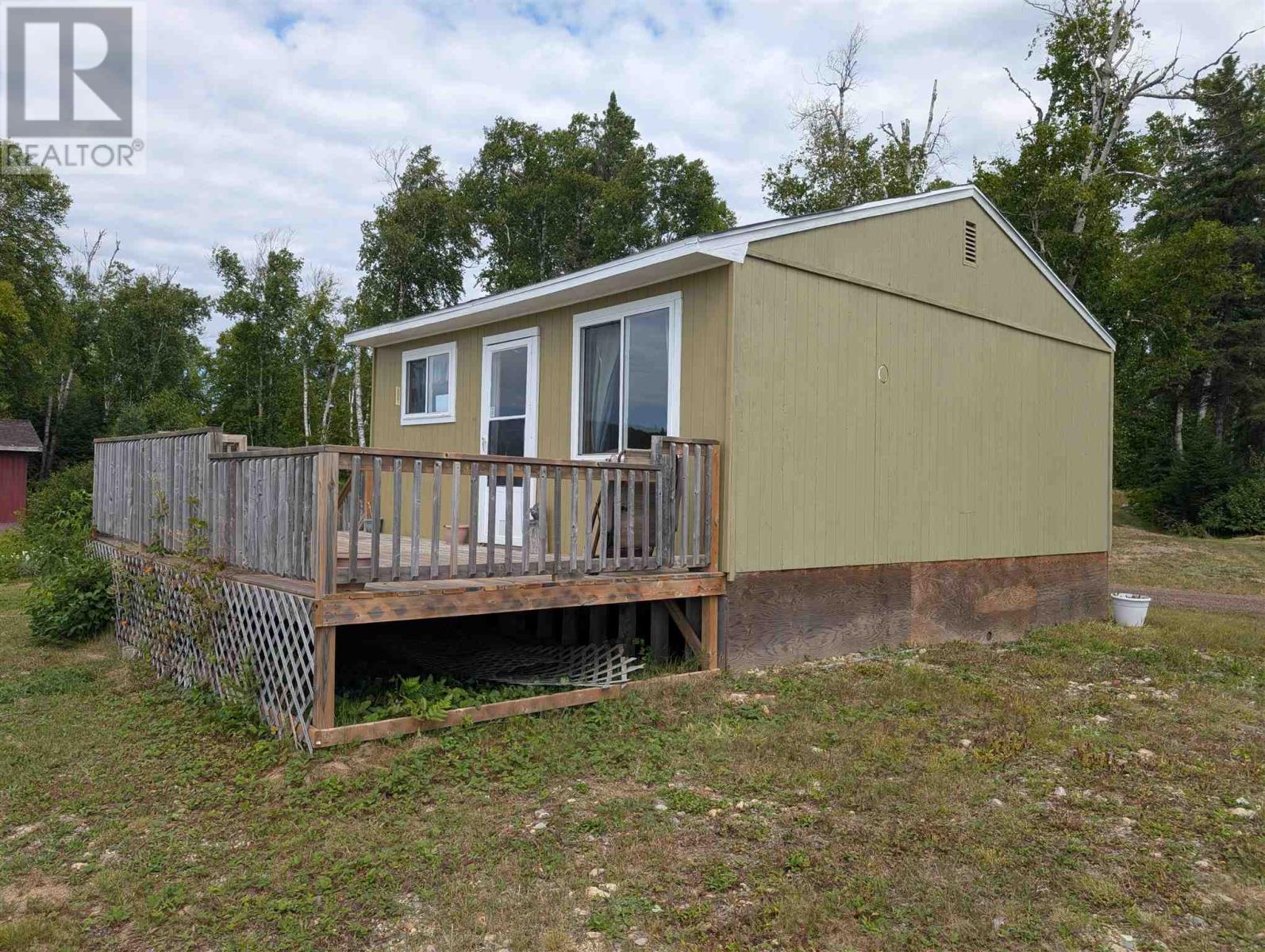 524 Highway 101, Wawa, Ontario  P0S 1K0 - Photo 8 - SM262215