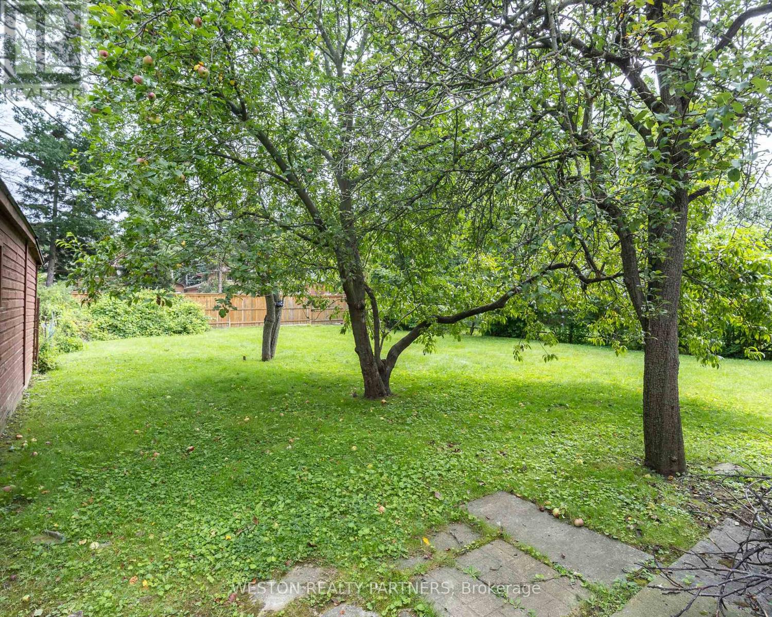 11 Thirty-Sixth Street, Toronto, Ontario M8W 3K8 - Photo 8 - W13686588