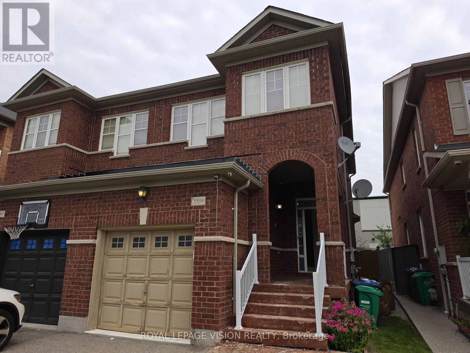 5559 BONNIE STREET, Mississauga, Ontario