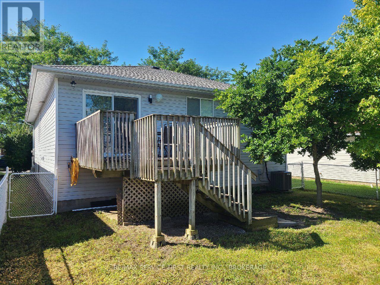 236 Langfield Street, Kingston, Ontario  K7P 3C8 - Photo 2 - X13687004