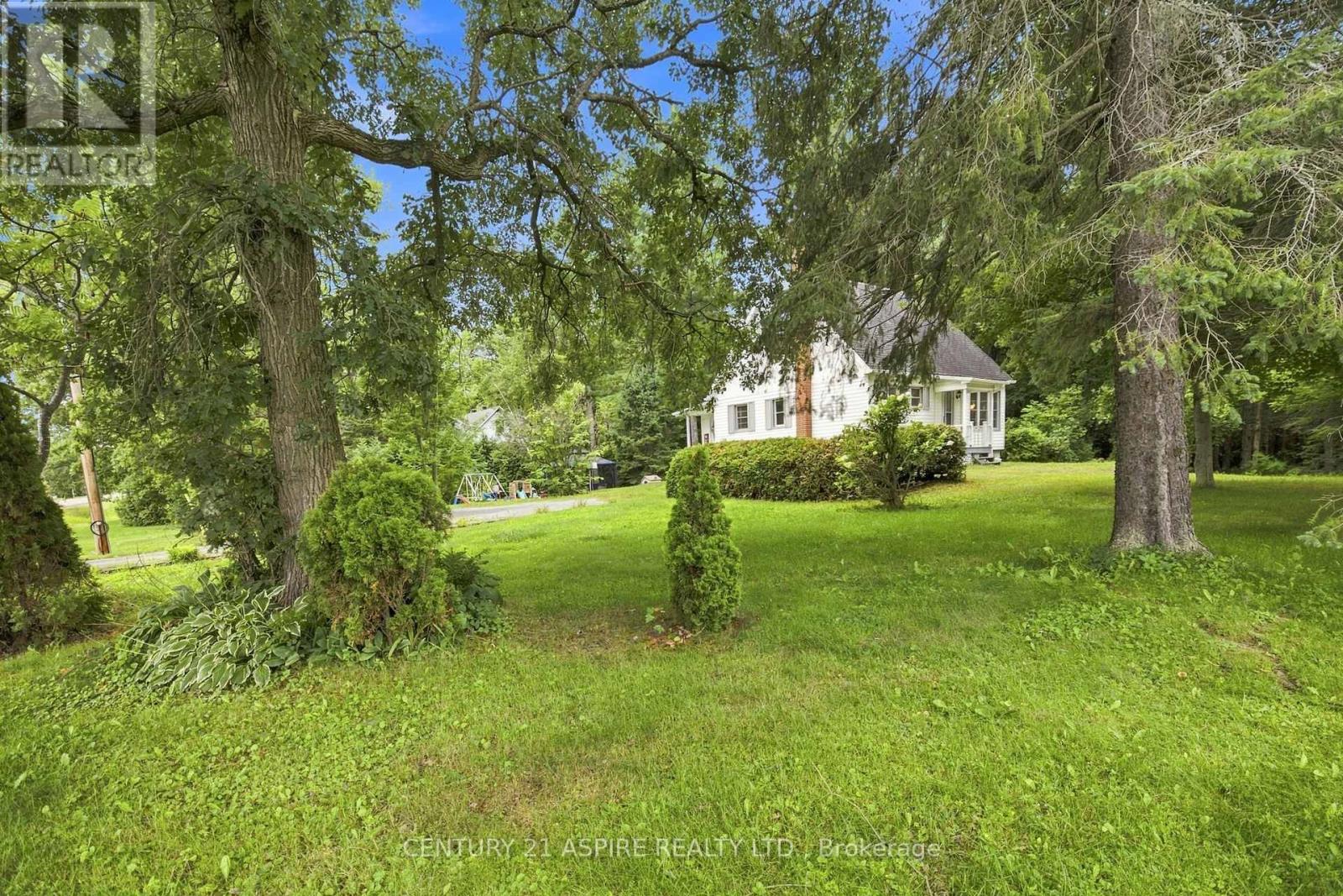 2583 B Line Road, Laurentian Valley, Ontario  K8A 6W8 - Photo 40 - X13684782
