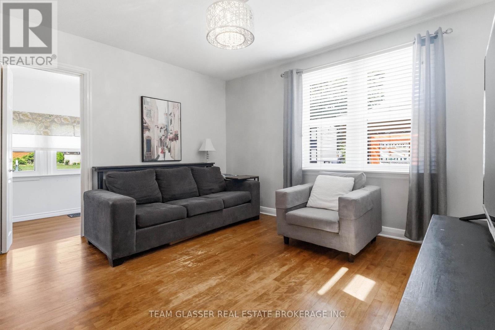 27 Dengate Crescent, London East, Ontario  N5V 1V7 - Photo 12 - X13686738