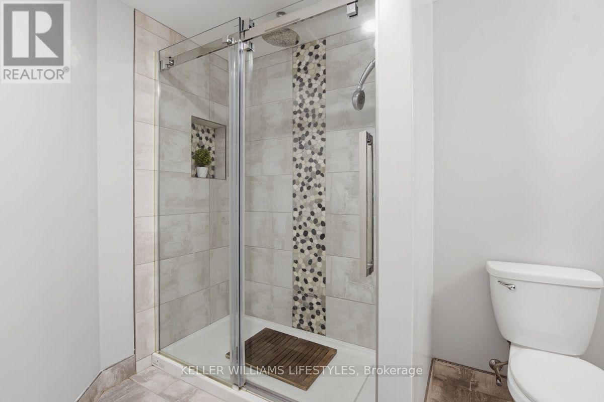 1135 Kimball Crescent, London North, Ontario  N6G 0A8 - Photo 32 - X13686752