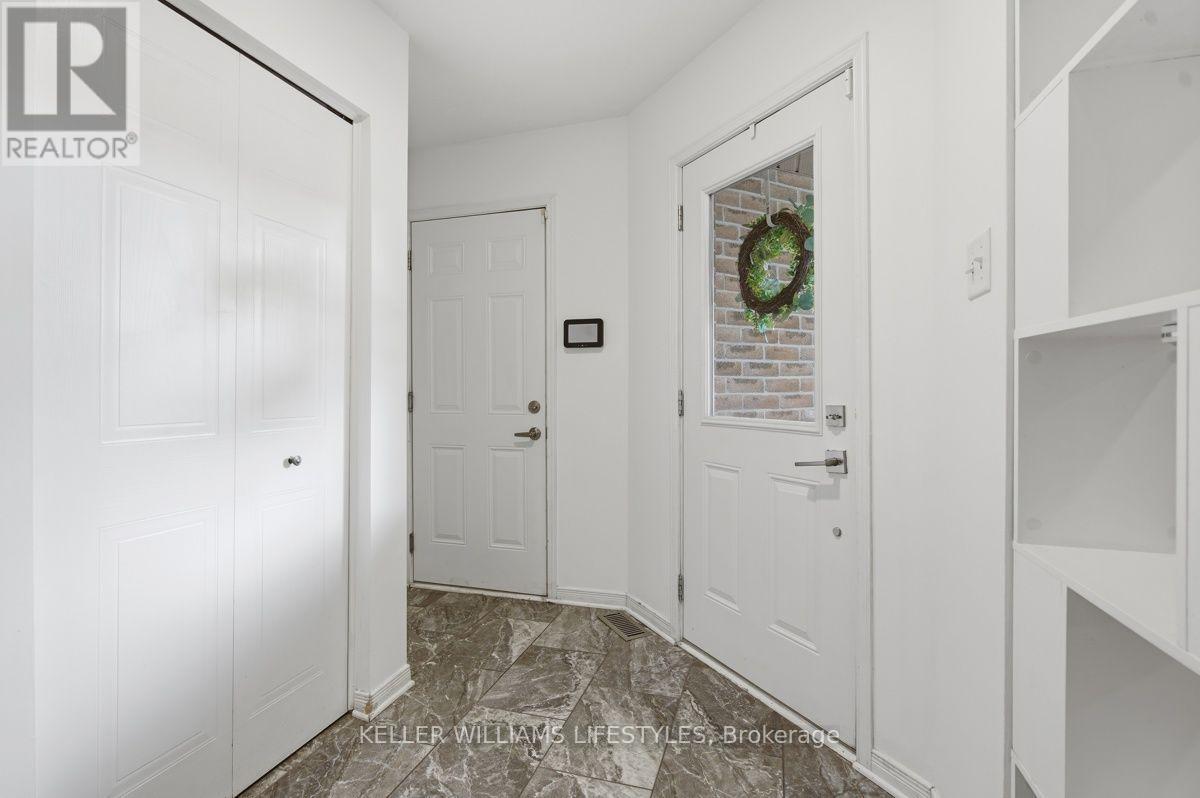 1135 Kimball Crescent, London North, Ontario  N6G 0A8 - Photo 5 - X13686752