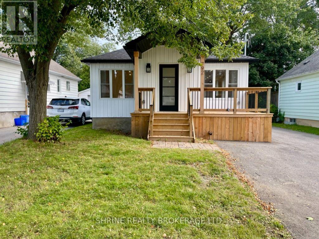 792 FLEET STREET, London East, Ontario