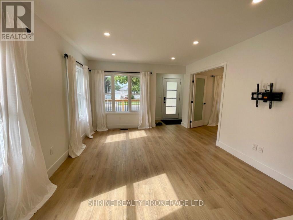 792 Fleet Street, London East, Ontario  N5Y 1R9 - Photo 8 - X13686904