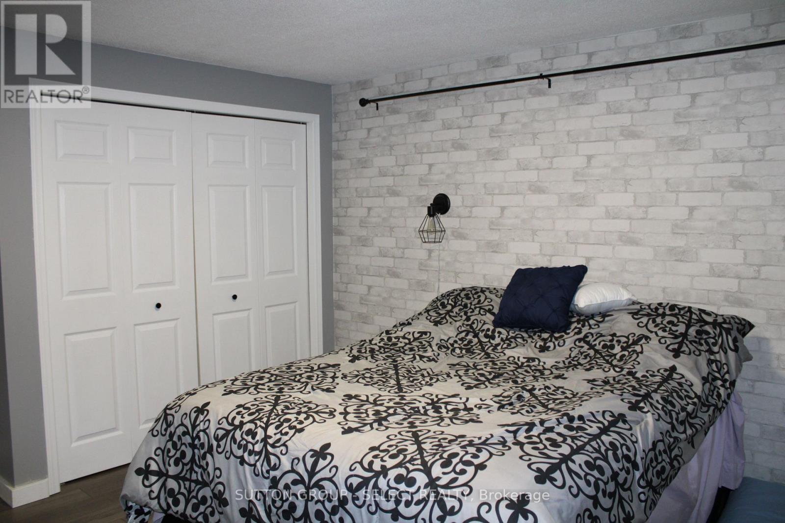 234 Parkview Drive, Strathroy-Caradoc, Ontario  N7G 4C1 - Photo 19 - X13686918