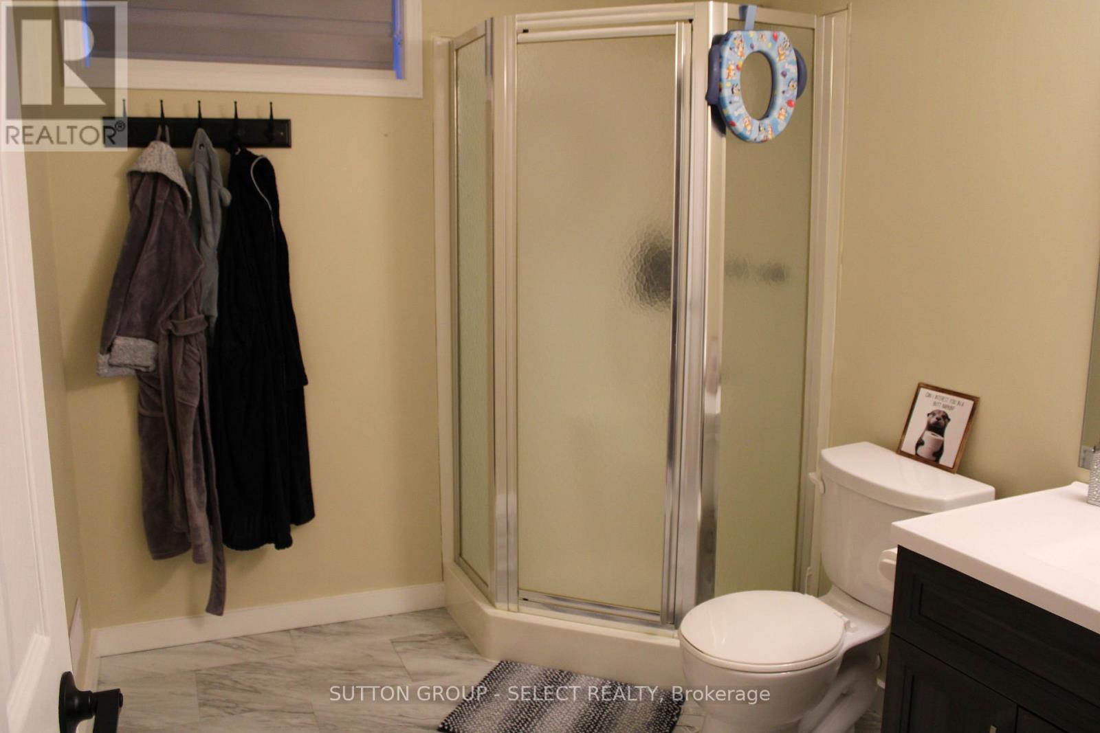 234 Parkview Drive, Strathroy-Caradoc, Ontario  N7G 4C1 - Photo 22 - X13686918
