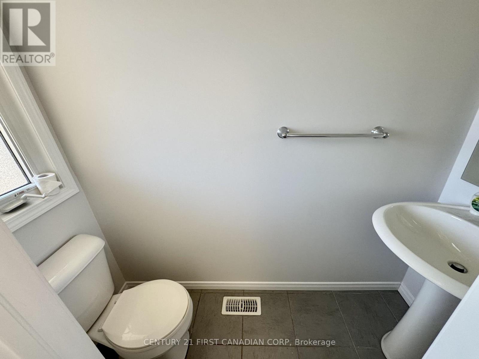 3186 Singleton Avenue, London South, Ontario  N6L 0B8 - Photo 11 - X13686938