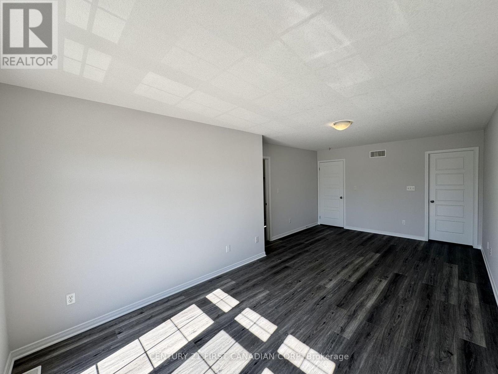 3186 Singleton Avenue, London South, Ontario  N6L 0B8 - Photo 14 - X13686938