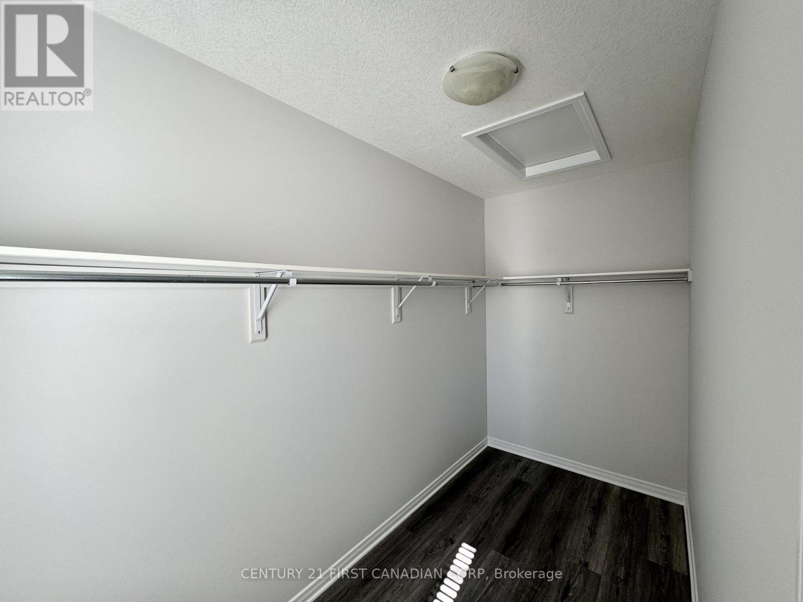 3186 Singleton Avenue, London South, Ontario  N6L 0B8 - Photo 16 - X13686938