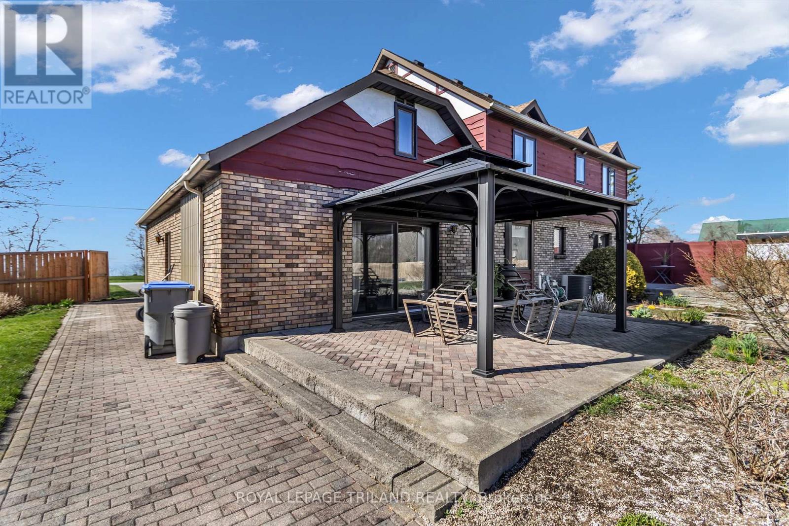 5257 Cliff Road, Lambton Shores, Ontario  N0N 1J7 - Photo 43 - X13687018