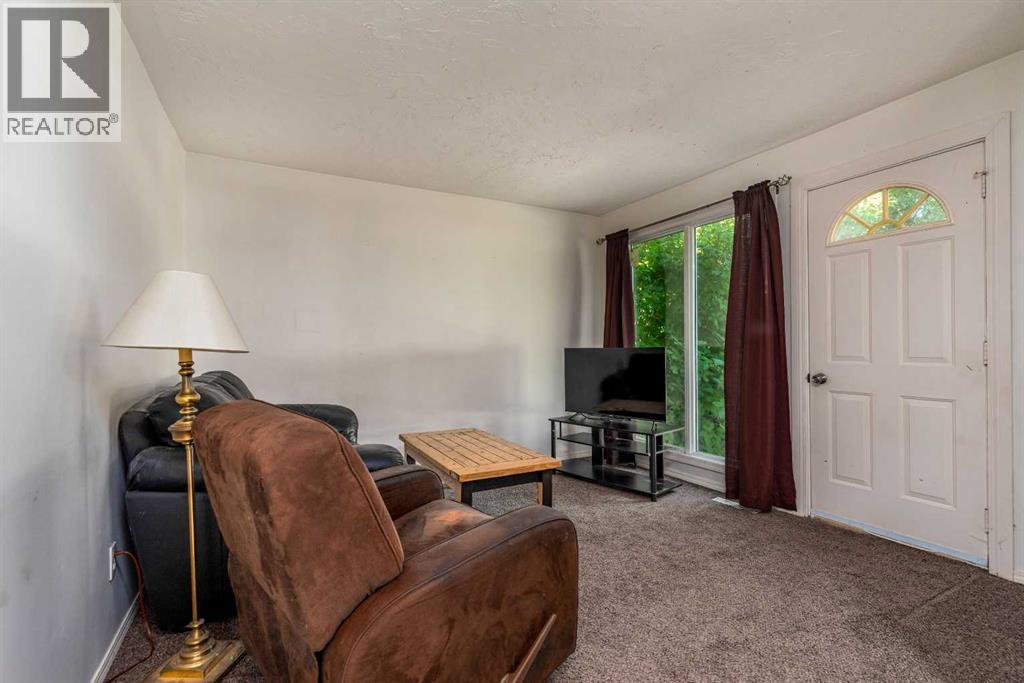 206 Main Street, Lashburn, Saskatchewan  S0M 1H0 - Photo 3 - A2333390