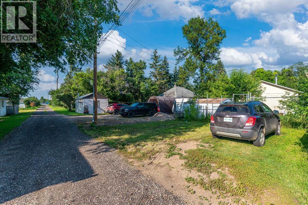 206 Main Street, Lashburn, Saskatchewan  S0M 1H0 - Photo 17 - A2333390