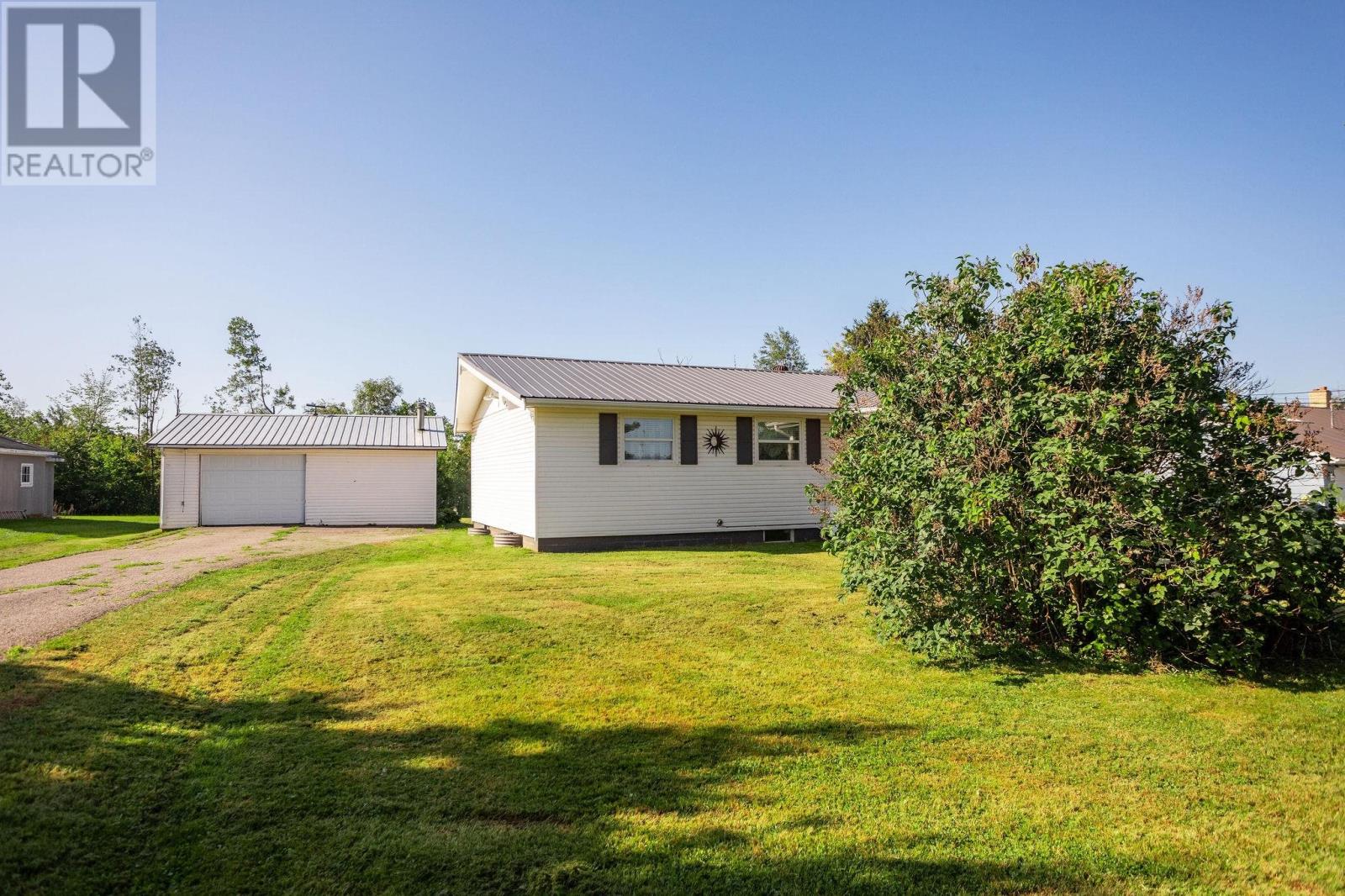 2011 Robertson Road, Brudenell, Prince Edward Island  C0A 1R0 - Photo 38 - 202618316
