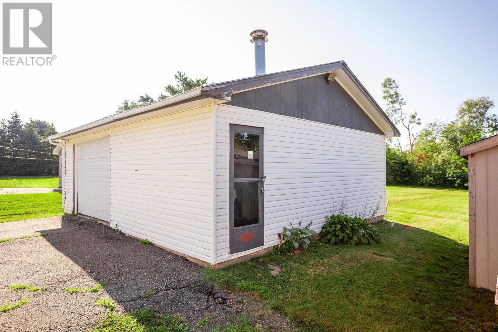 2011 Robertson Road, Brudenell, Prince Edward Island  C0A 1R0 - Photo 3 - 202618316