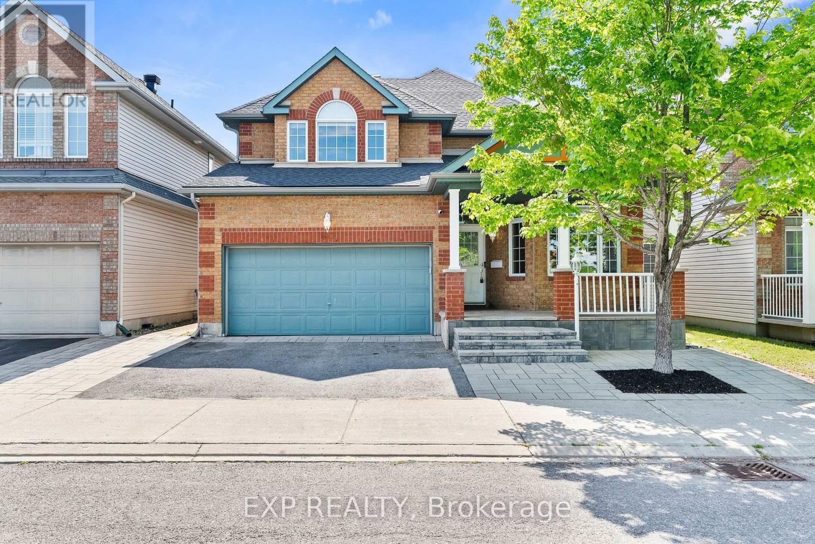 112 Redcliff Avenue, Ottawa, Ontario  K2J 5J7 - Photo 2 - X13686926
