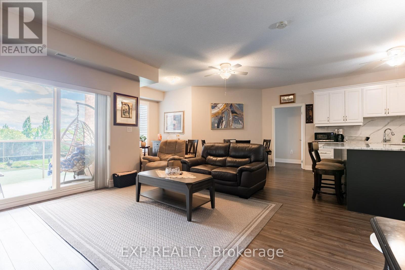 227 - 8111 Forest Glen Drive, Niagara Falls, Ontario  L2H 2Y7 - Photo 5 - X13686882