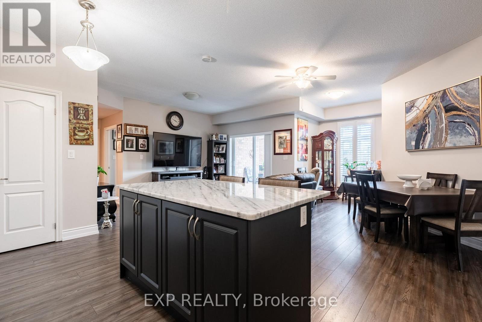 227 - 8111 Forest Glen Drive, Niagara Falls, Ontario  L2H 2Y7 - Photo 9 - X13686882