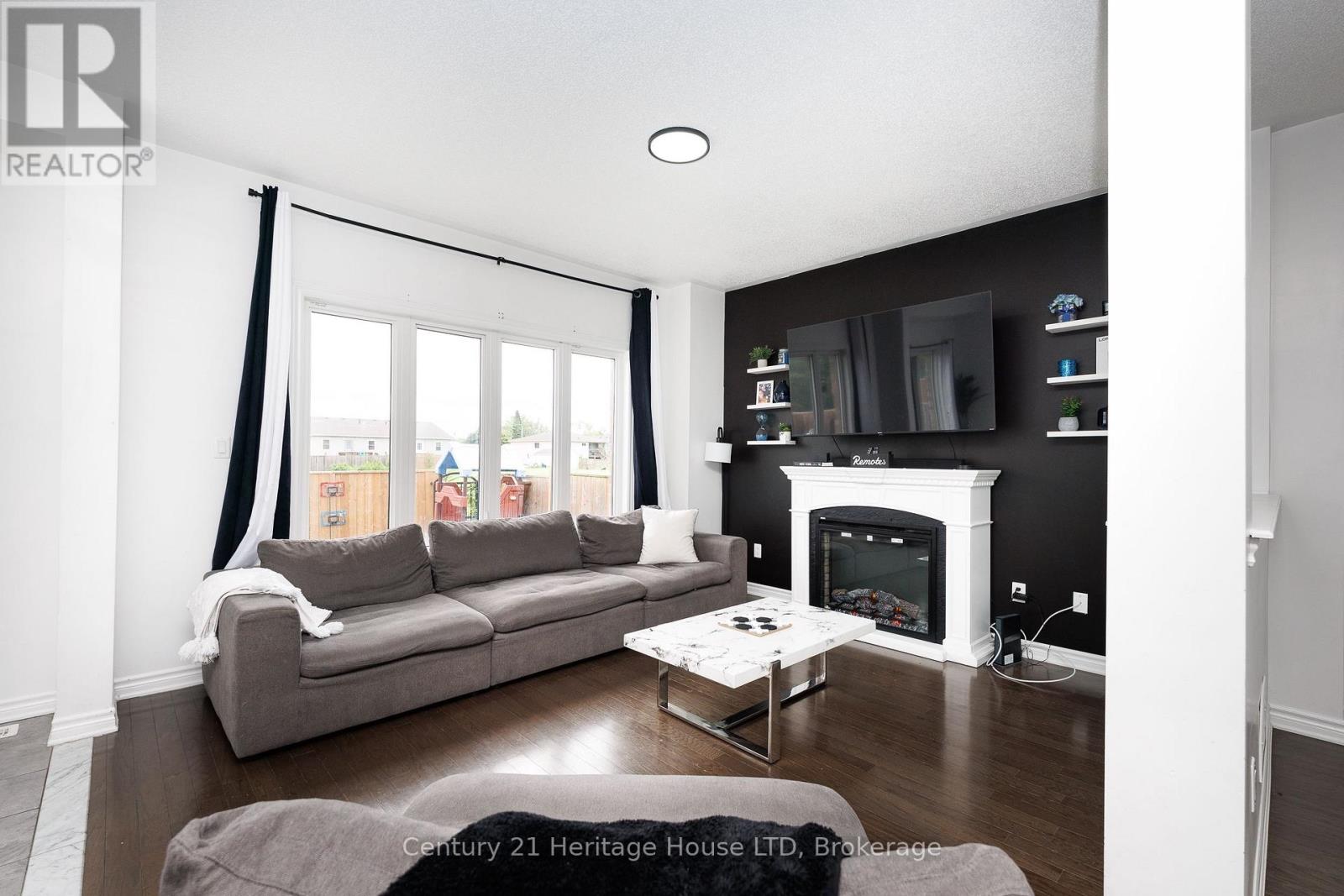 50 Palace Street, Thorold, Ontario  L2V 0J7 - Photo 13 - X13686930